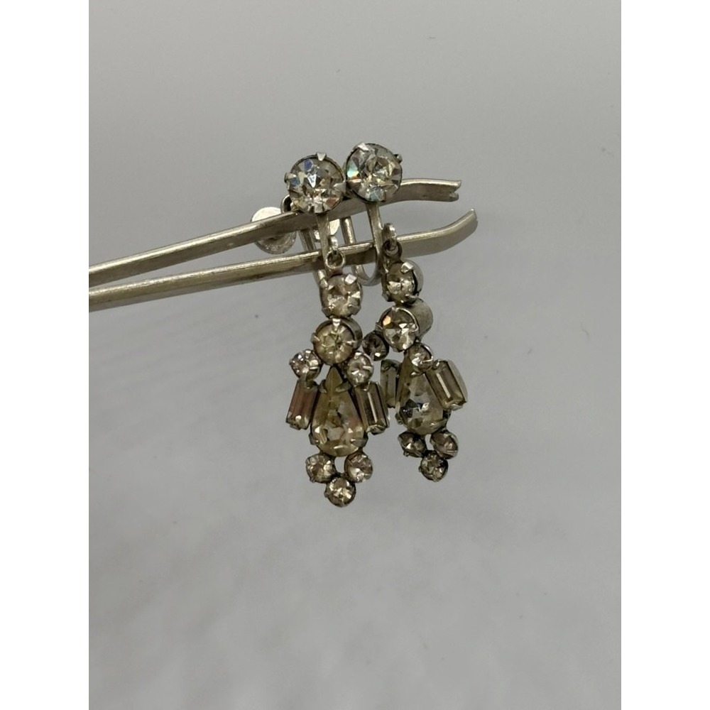 Vintage‎ Rhinestone Earrings in Silver Tone Elegant Cluster Screwback
